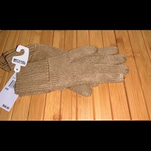 Michael Kors Brown knit gloves